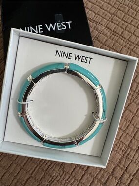 Nine West Turquoise and Silver Stretch Bracelet